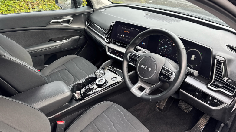 Kia Sportage 1.6T GDi 207 HEV 3 5dr Auto Hybrid Estate